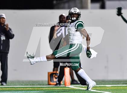 Thumbnail 1 in Central vs. Escambia (FHSAA 6A Final) photogallery.