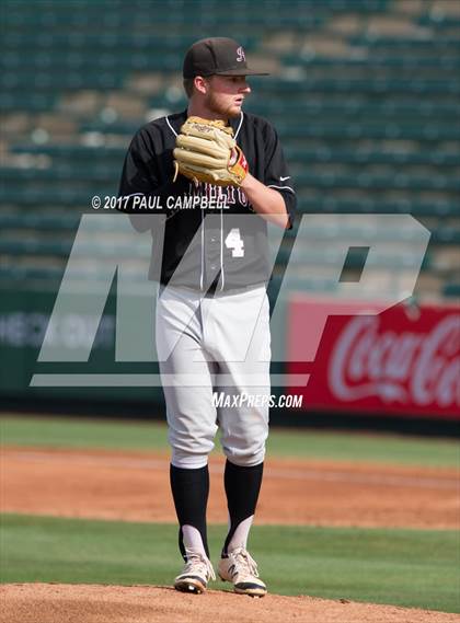 Thumbnail 2 in Hamilton vs Horizon (AIA D6 Semifinal Playoff) photogallery.