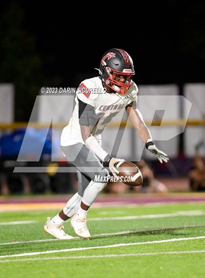Thumbnail 1 in Central @ Mountain Pointe photogallery.
