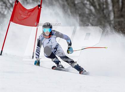 Thumbnail 2 in NYSPHAA Section V Class A&B Giant Slalom Final (Second Run) photogallery.