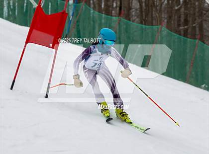 Thumbnail 2 in NYSPHAA Section V Class A&B Giant Slalom Final (Second Run) photogallery.