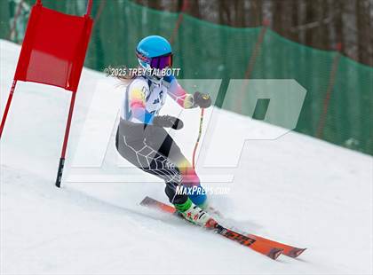Thumbnail 2 in NYSPHAA Section V Class A&B Giant Slalom Final (Second Run) photogallery.