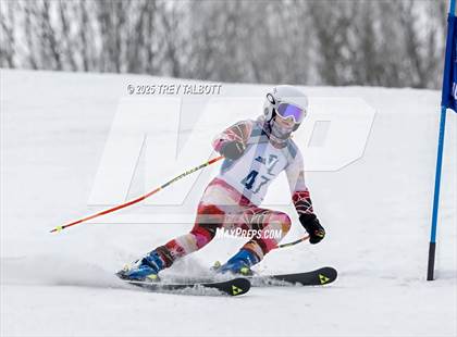 Thumbnail 2 in NYSPHAA Section V Class A&B Giant Slalom Final (Second Run) photogallery.