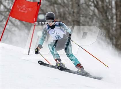 Thumbnail 3 in NYSPHAA Section V Class A&B Giant Slalom Final (Second Run) photogallery.