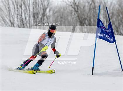 Thumbnail 2 in NYSPHAA Section V Class A&B Giant Slalom Final (Second Run) photogallery.