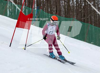 Thumbnail 2 in NYSPHAA Section V Class A&B Giant Slalom Final (Second Run) photogallery.