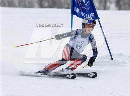 Thumbnail 2 in NYSPHAA Section V Class A&B Giant Slalom Final (Second Run) photogallery.