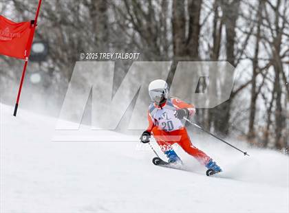 Thumbnail 2 in NYSPHAA Section V Class A&B Giant Slalom Final (Second Run) photogallery.