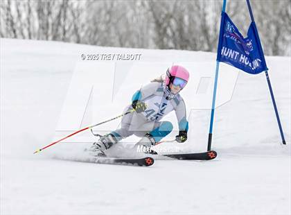 Thumbnail 3 in NYSPHAA Section V Class A&B Giant Slalom Final (Second Run) photogallery.
