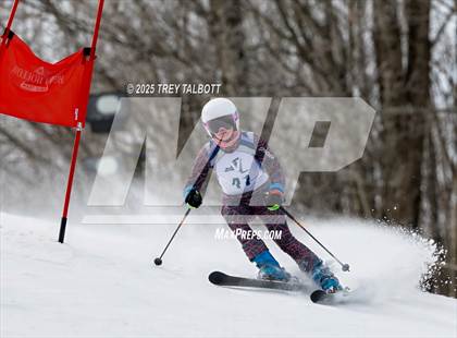 Thumbnail 2 in NYSPHAA Section V Class A&B Giant Slalom Final (Second Run) photogallery.