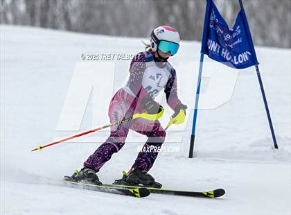 Thumbnail 2 in NYSPHAA Section V Class A&B Giant Slalom Final (Second Run) photogallery.