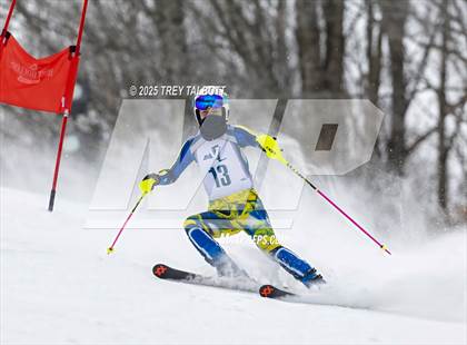 Thumbnail 2 in NYSPHAA Section V Class A&B Giant Slalom Final (Second Run) photogallery.