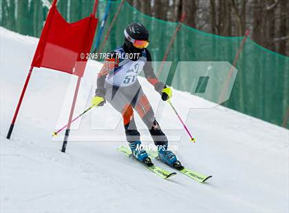Thumbnail 3 in NYSPHAA Section V Class A&B Giant Slalom Final (Second Run) photogallery.
