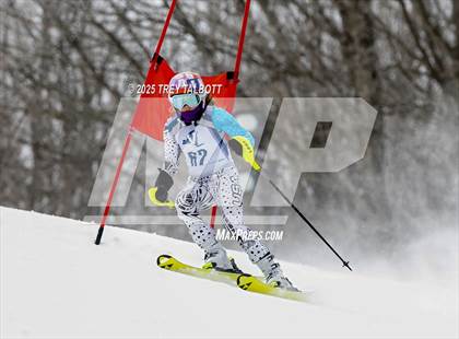 Thumbnail 3 in NYSPHAA Section V Class A&B Giant Slalom Final (Second Run) photogallery.