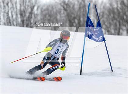 Thumbnail 3 in NYSPHAA Section V Class A&B Giant Slalom Final (Second Run) photogallery.