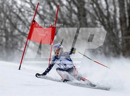 Thumbnail 1 in NYSPHAA Section V Class A&B Giant Slalom Final (Second Run) photogallery.