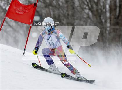 Thumbnail 2 in NYSPHAA Section V Class A&B Giant Slalom Final (Second Run) photogallery.