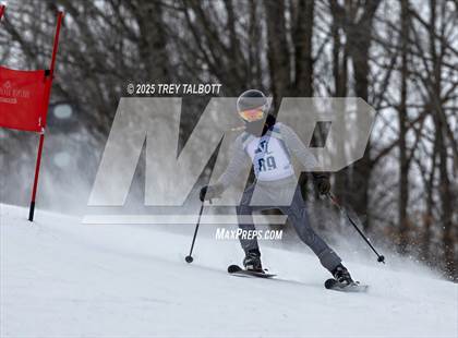 Thumbnail 2 in NYSPHAA Section V Class A&B Giant Slalom Final (Second Run) photogallery.