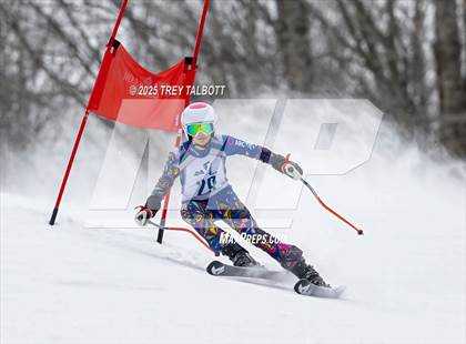 Thumbnail 2 in NYSPHAA Section V Class A&B Giant Slalom Final (Second Run) photogallery.