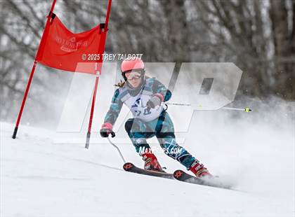 Thumbnail 2 in NYSPHAA Section V Class A&B Giant Slalom Final (Second Run) photogallery.