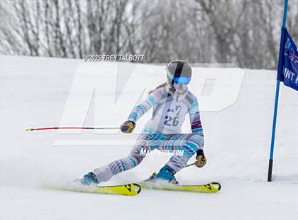 Thumbnail 2 in NYSPHAA Section V Class A&B Giant Slalom Final (Second Run) photogallery.