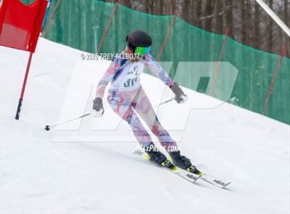 Thumbnail 2 in NYSPHAA Section V Class A&B Giant Slalom Final (Second Run) photogallery.