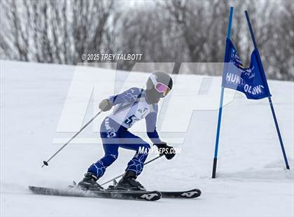 Thumbnail 3 in NYSPHAA Section V Class A&B Giant Slalom Final (Second Run) photogallery.