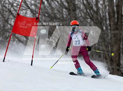 Thumbnail 3 in NYSPHAA Section V Class A&B Giant Slalom Final (Second Run) photogallery.