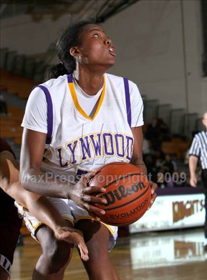 Thumbnail 3 in Paramount @ Lynwood  photogallery.