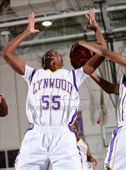 Thumbnail 3 in Paramount @ Lynwood  photogallery.
