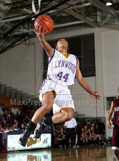 Thumbnail 2 in Paramount @ Lynwood  photogallery.