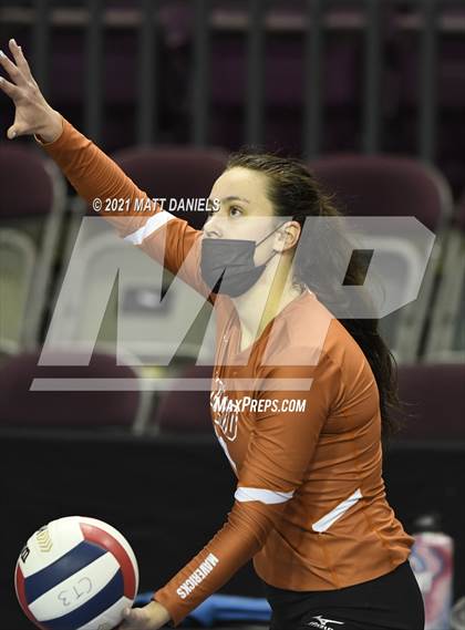 Thumbnail 1 in Windsor vs. Mead (CHSAA 4A Semifinal) photogallery.