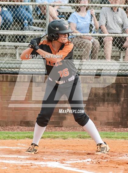 Thumbnail 1 in Kell @ Roswell photogallery.