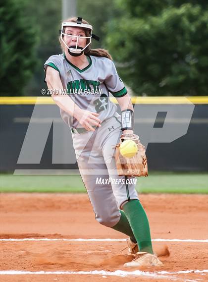 Thumbnail 1 in Kell @ Roswell photogallery.