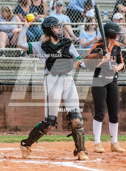 Thumbnail 3 in Kell @ Roswell photogallery.