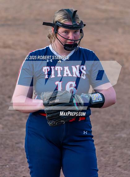 Thumbnail 2 in Cambridge Springs @ Shaler Area (Scrimmage) photogallery.