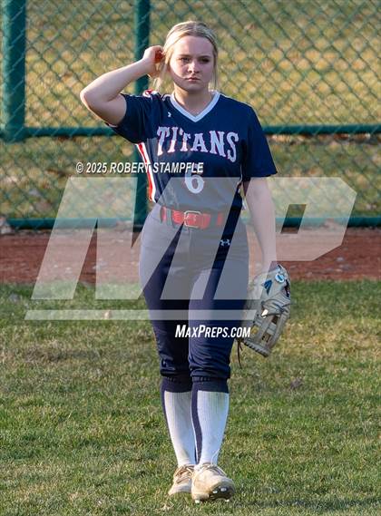 Thumbnail 1 in Cambridge Springs @ Shaler Area (Scrimmage) photogallery.
