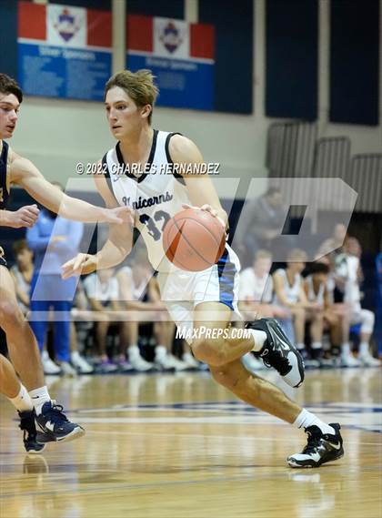 Thumbnail 3 in O'Connor vs New Braunfels (River City Classic) photogallery.