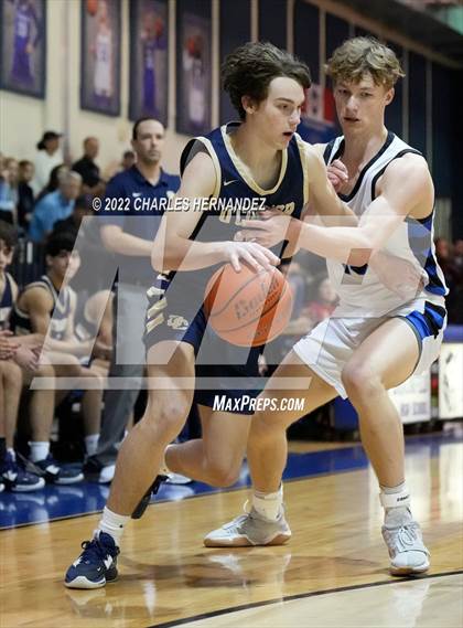 Thumbnail 1 in O'Connor vs New Braunfels (River City Classic) photogallery.