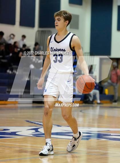 Thumbnail 2 in O'Connor vs New Braunfels (River City Classic) photogallery.