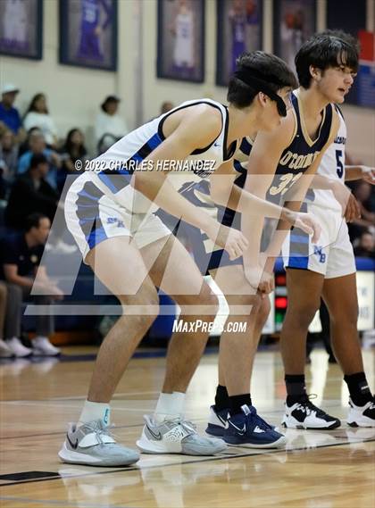 Thumbnail 2 in O'Connor vs New Braunfels (River City Classic) photogallery.