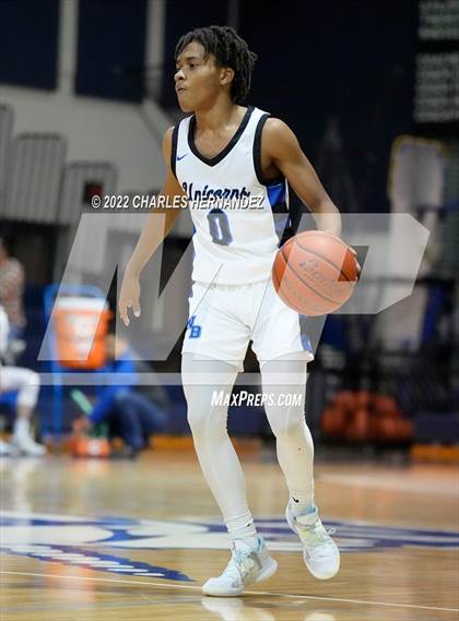 Thumbnail 1 in O'Connor vs New Braunfels (River City Classic) photogallery.