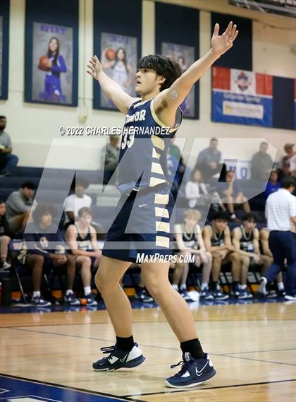 Thumbnail 2 in O'Connor vs New Braunfels (River City Classic) photogallery.