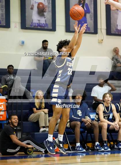 Thumbnail 1 in O'Connor vs New Braunfels (River City Classic) photogallery.