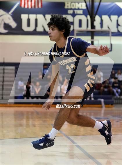 Thumbnail 1 in O'Connor vs New Braunfels (River City Classic) photogallery.