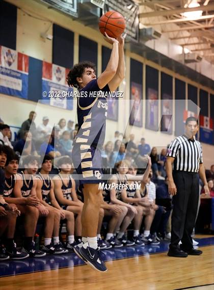 Thumbnail 1 in O'Connor vs New Braunfels (River City Classic) photogallery.