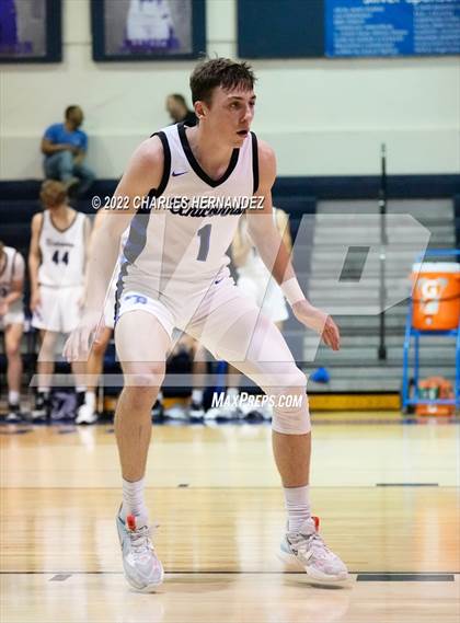 Thumbnail 3 in O'Connor vs New Braunfels (River City Classic) photogallery.