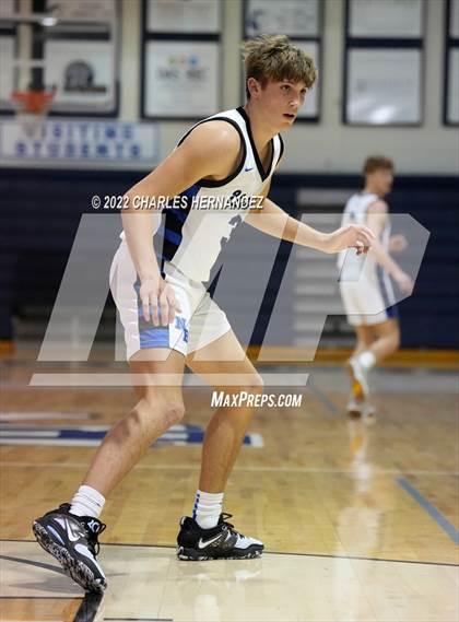 Thumbnail 3 in O'Connor vs New Braunfels (River City Classic) photogallery.