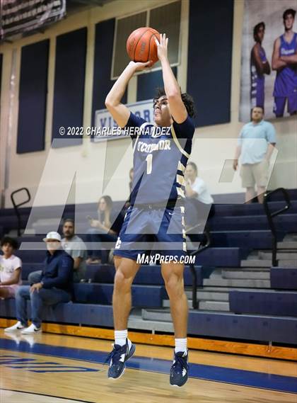 Thumbnail 3 in O'Connor vs New Braunfels (River City Classic) photogallery.