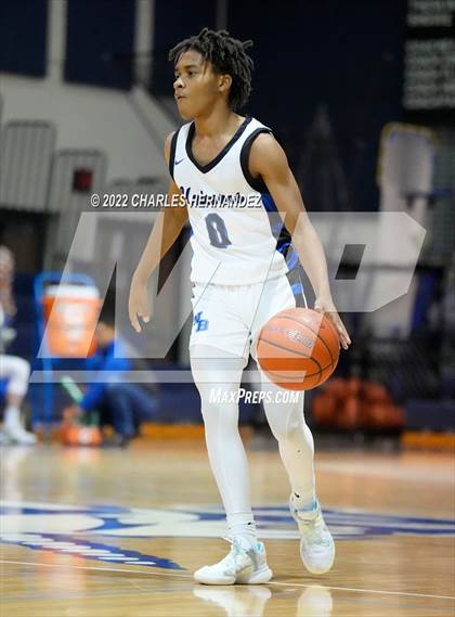 Thumbnail 2 in O'Connor vs New Braunfels (River City Classic) photogallery.